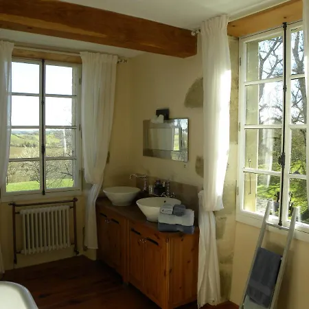 Bed & Breakfast Maison Olleris 3*